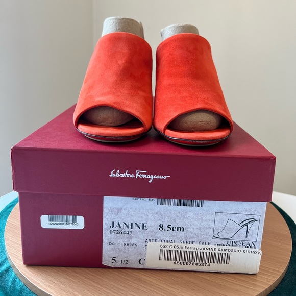 Ferragamo Janine Suede Mules - Picture 2 of 11